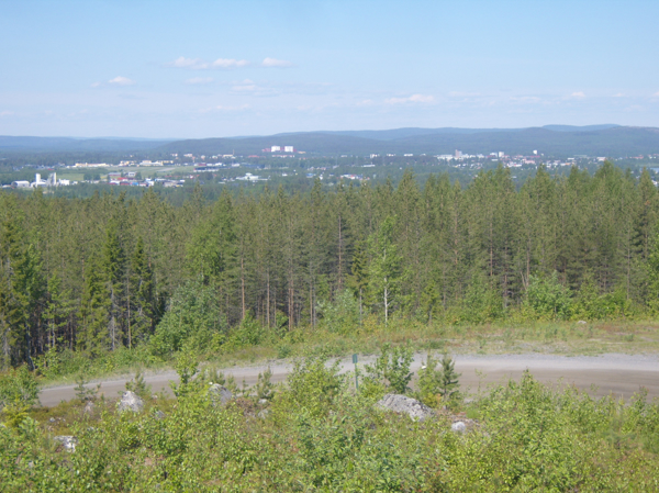 Utsikt över Boden från grillplatsen